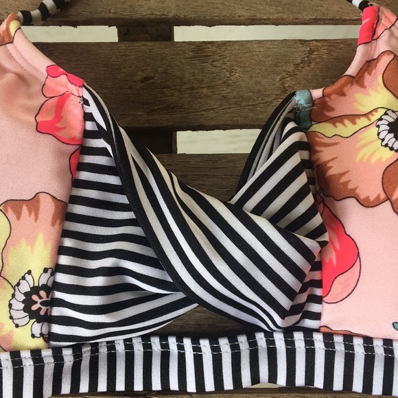 2/$8 or 3/$10 No Boundaries Bikini Top, Size S - Picture 2 of 7